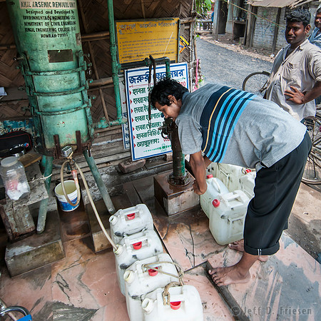 Arsenic-free Water from Amal Filter